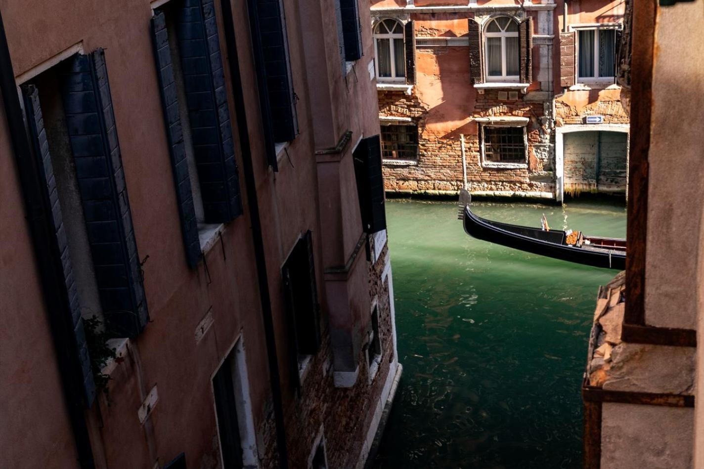 San Marco Canal View By Bricola Apartments Венеция Экстерьер фото